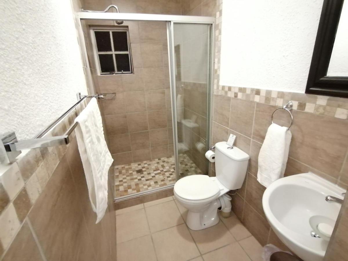 Fourways Bnb Johannesburg Bagian luar foto